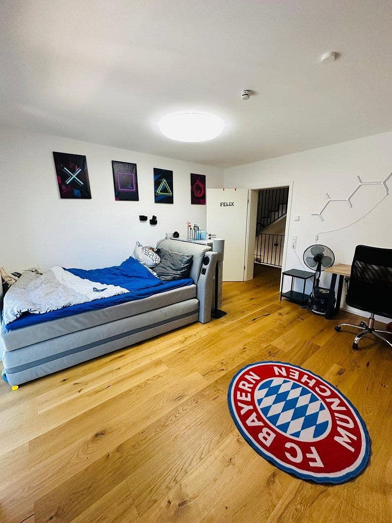 Prodej domu 251 m², pozemek 841 m², Bexbach, Země Sársko Prodej domu 251 m², pozemek 841 m², Bexbach, Země Sársko