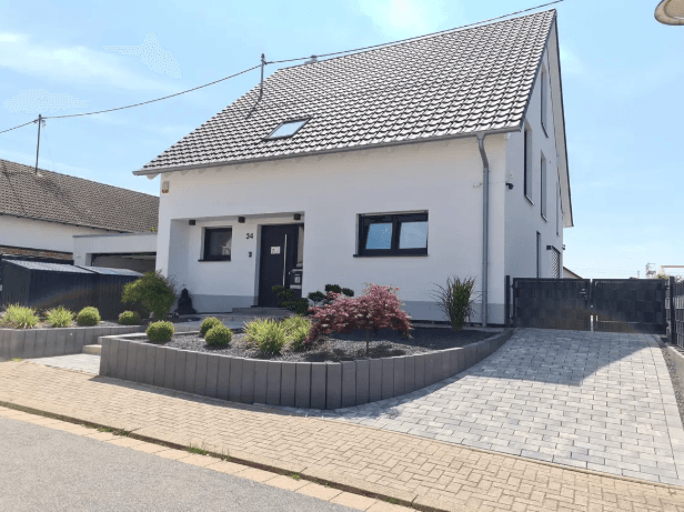 Prodej domu 251 m², pozemek 841 m², Bexbach, Země Sársko Prodej domu 251 m², pozemek 841 m², Bexbach, Země Sársko