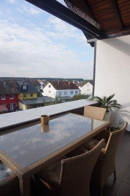 Prodej bytu 4+kk 156 m², Bad Rappenau, Bádensko-Württembersko Prodej bytu 4+kk 156 m², Bad Rappenau, Bádensko-Württembersko