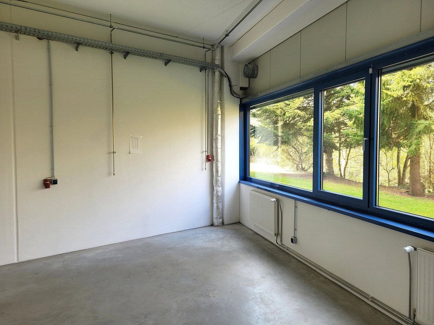 Prodej nebytového prostoru 3.375 m², Schönkirchen, Šlesvicko-Holštýnsko Prodej nebytového prostoru 3.375 m², Schönkirchen, Šlesvicko-Holštýnsko