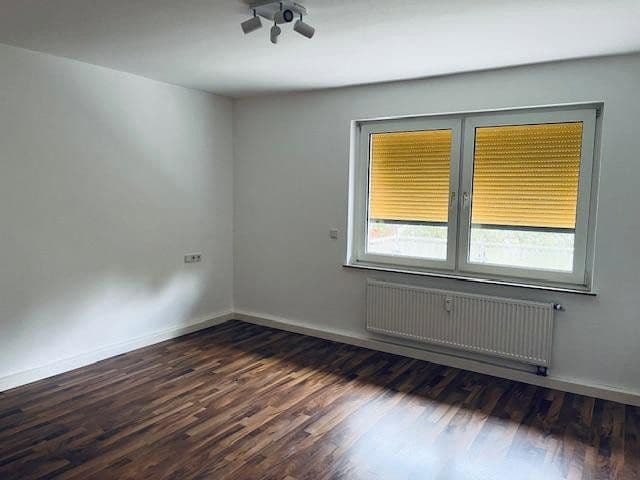 Pronájem bytu 3+1 70 m², Grünstraße 22, Hattingen, Severní Porýní-Vestfálsko Pronájem bytu 3+1 70 m², Grünstraße 22, Hattingen, Severní Porýní-Vestfálsko