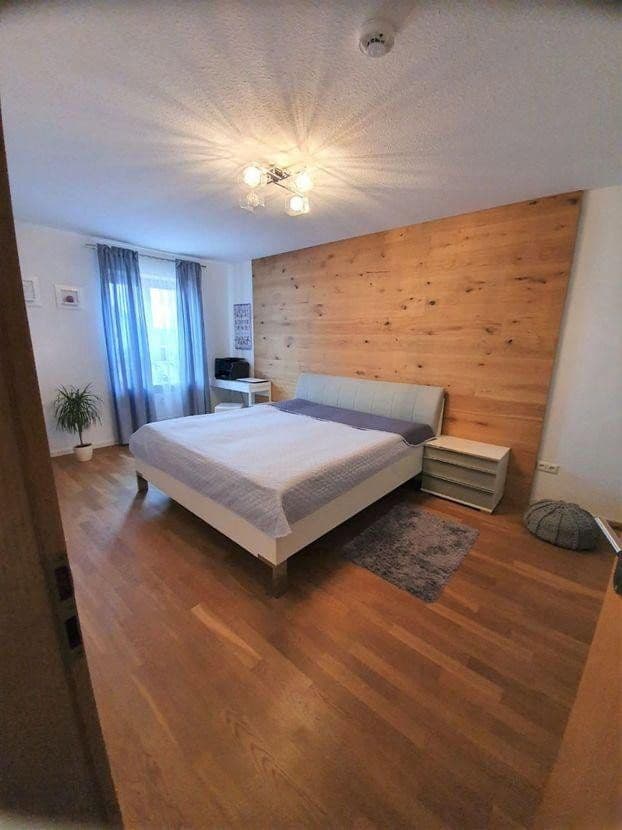 Pronájem bytu 4+1 95 m², Anton-Günther-Weg 44, Waldkraiburg, Bavorsko Pronájem bytu 4+1 95 m², Anton-Günther-Weg 44, Waldkraiburg, Bavorsko