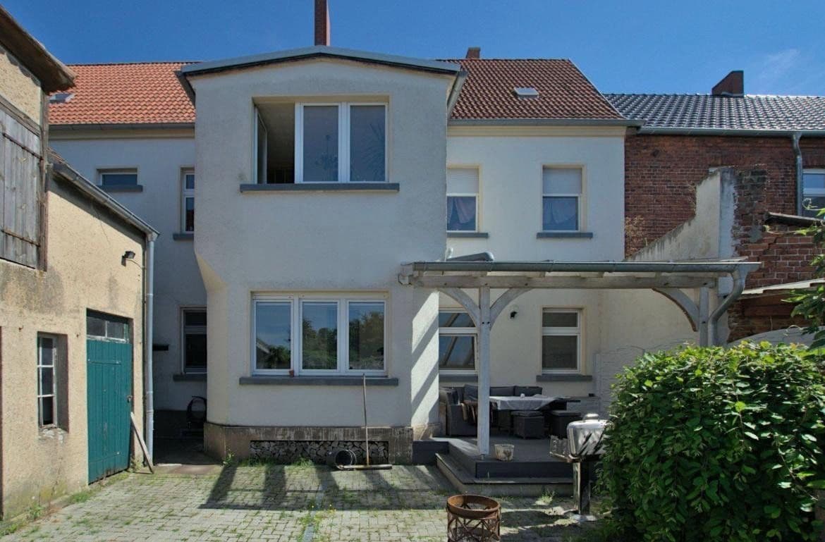 Prodej domu 663 m², pozemek 819 m², Tangermünde, Sasko-Anhaltsko Prodej domu 663 m², pozemek 819 m², Tangermünde, Sasko-Anhaltsko