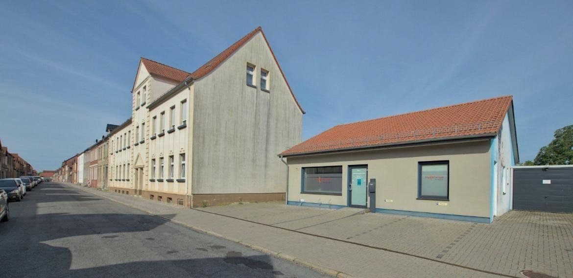 Prodej domu 663 m², pozemek 819 m², Tangermünde, Sasko-Anhaltsko Prodej domu 663 m², pozemek 819 m², Tangermünde, Sasko-Anhaltsko