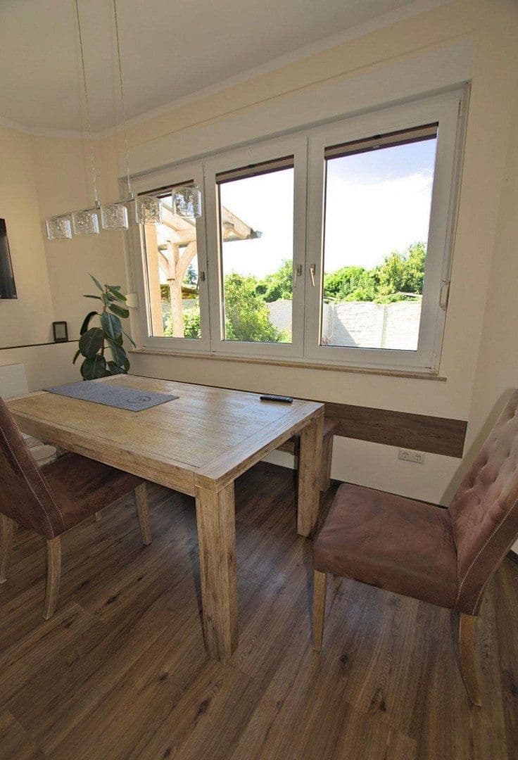 Prodej domu 663 m², pozemek 819 m², Tangermünde, Sasko-Anhaltsko Prodej domu 663 m², pozemek 819 m², Tangermünde, Sasko-Anhaltsko