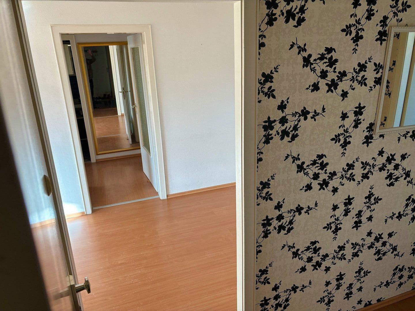 Pronájem bytu 3+1 72 m², Laatzen, Dolní Sasko Pronájem bytu 3+1 72 m², Laatzen, Dolní Sasko