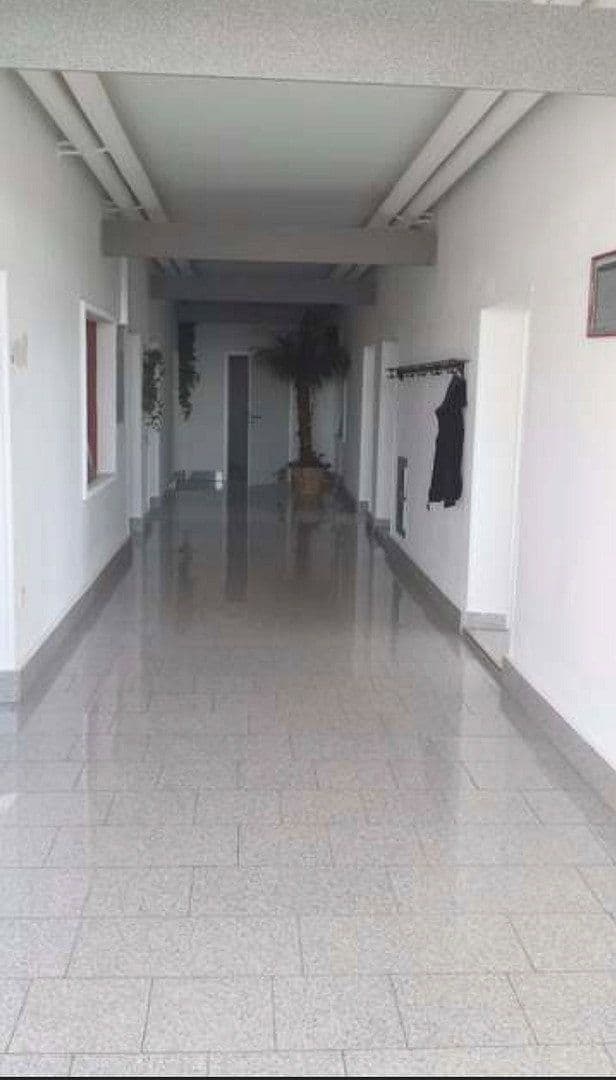 Pronájem kanceláře 280 m², Leibnizstraße 3, Nagold, Bádensko-Württembersko Pronájem kanceláře 280 m², Leibnizstraße 3, Nagold, Bádensko-Württembersko