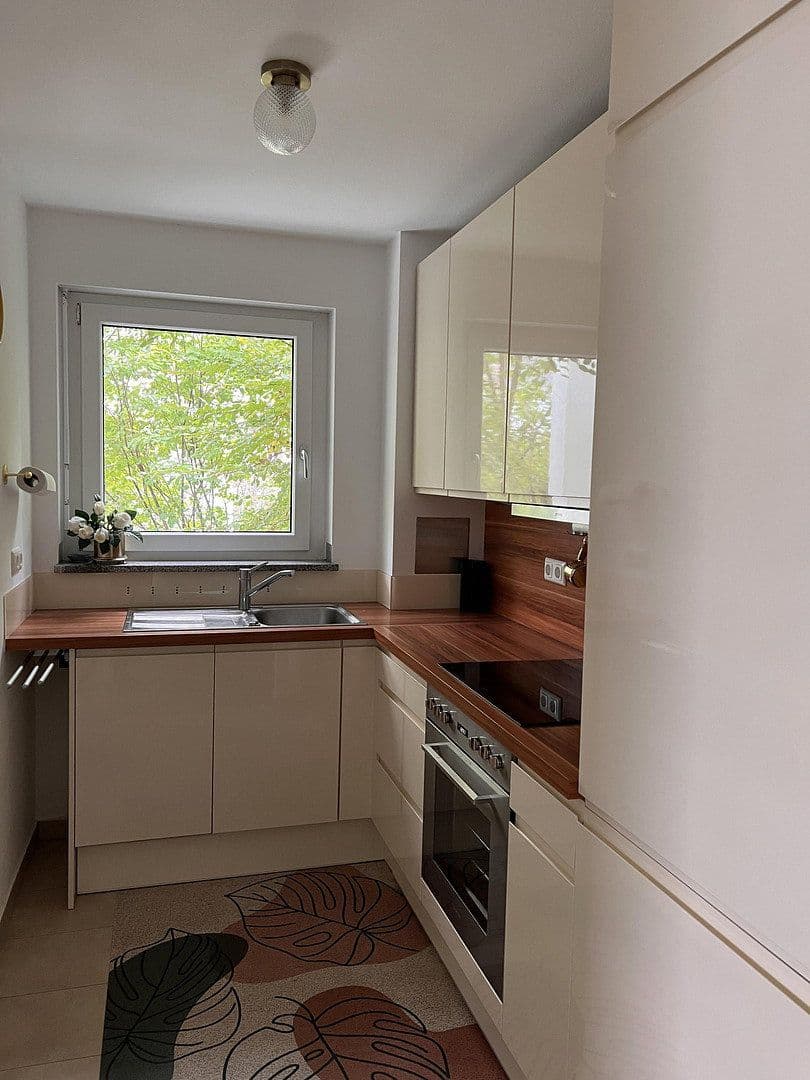 Pronájem bytu 2+1 52 m², München, Bavorsko Pronájem bytu 2+1 52 m², München, Bavorsko