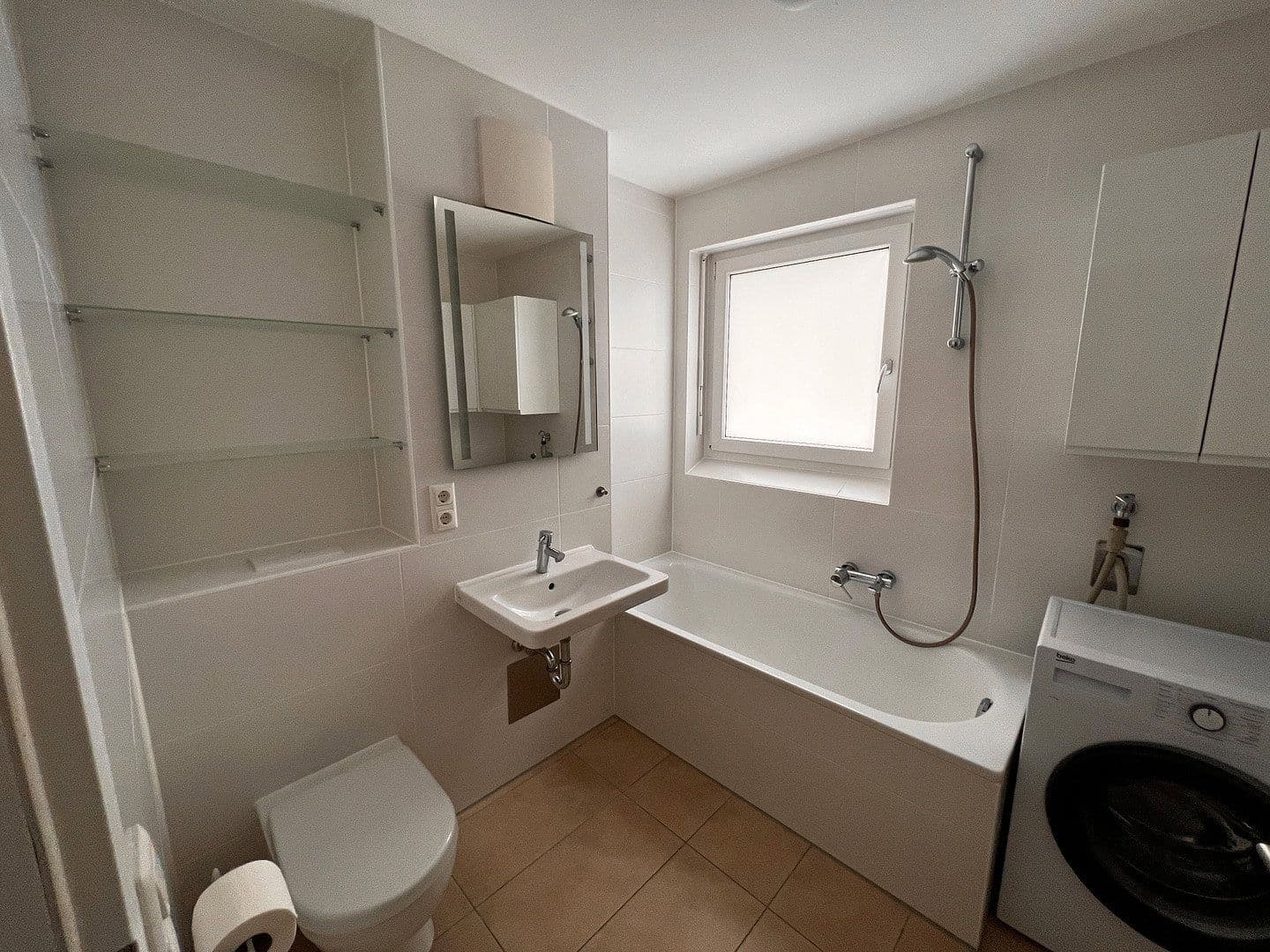 Pronájem bytu 2+1 52 m², München, Bavorsko Pronájem bytu 2+1 52 m², München, Bavorsko