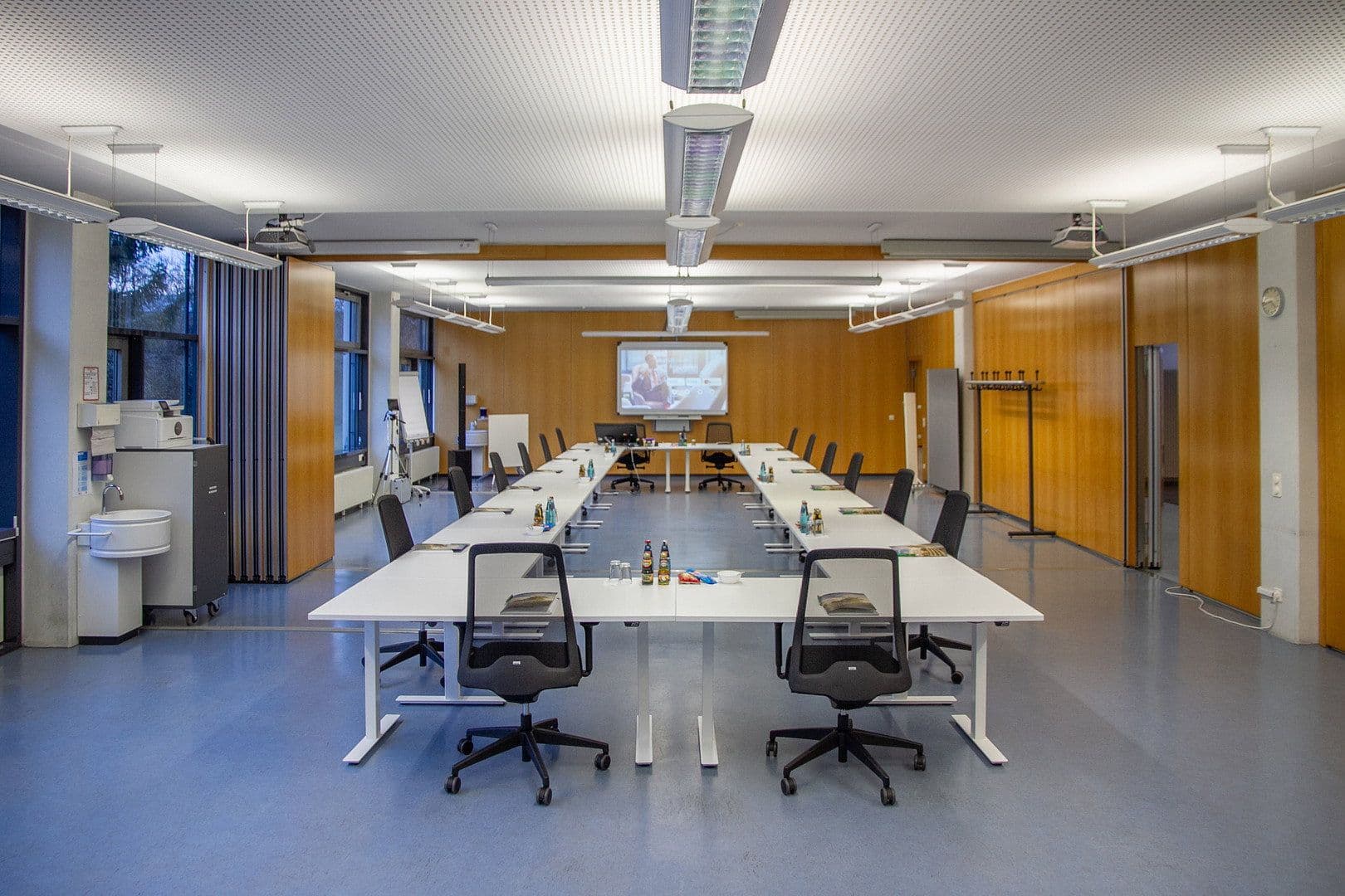 Pronájem kanceláře 1.000 m², Sebastian-Kneipp-Straße 60, Villingen-Schwenningen, Bádensko-Württembersko Pronájem kanceláře 1.000 m², Sebastian-Kneipp-Straße 60, Villingen-Schwenningen, Bádensko-Württembersko