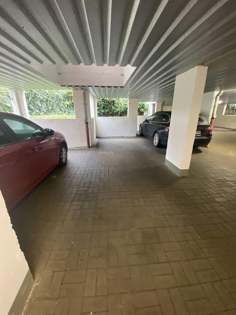 Pronájem bytu 3+1 93 m², Renettenstr. 2, Frankfurt, Hessen Pronájem bytu 3+1 93 m², Renettenstr. 2, Frankfurt, Hessen