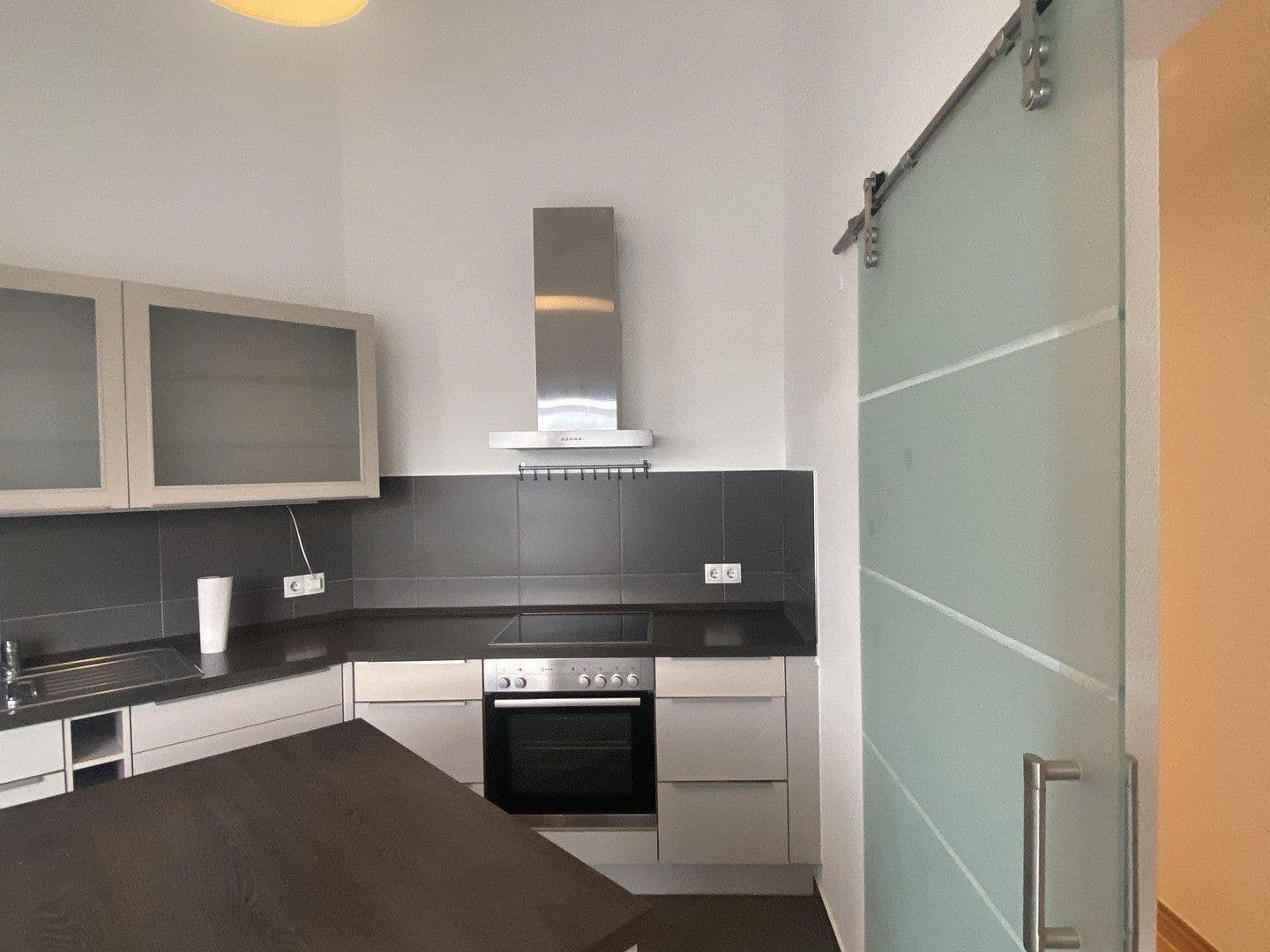 Pronájem bytu 3+1 93 m², Renettenstr. 2, Frankfurt, Hessen Pronájem bytu 3+1 93 m², Renettenstr. 2, Frankfurt, Hessen