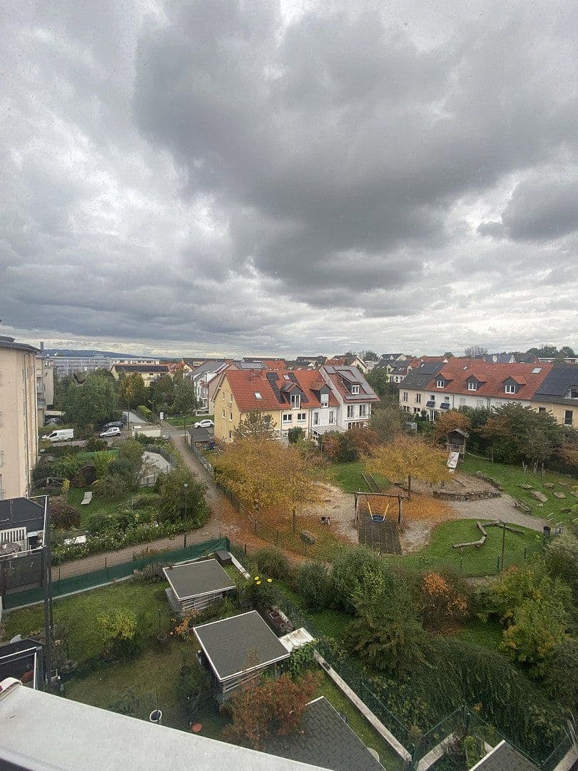 Pronájem bytu 3+1 93 m², Renettenstr. 2, Frankfurt, Hessen Pronájem bytu 3+1 93 m², Renettenstr. 2, Frankfurt, Hessen