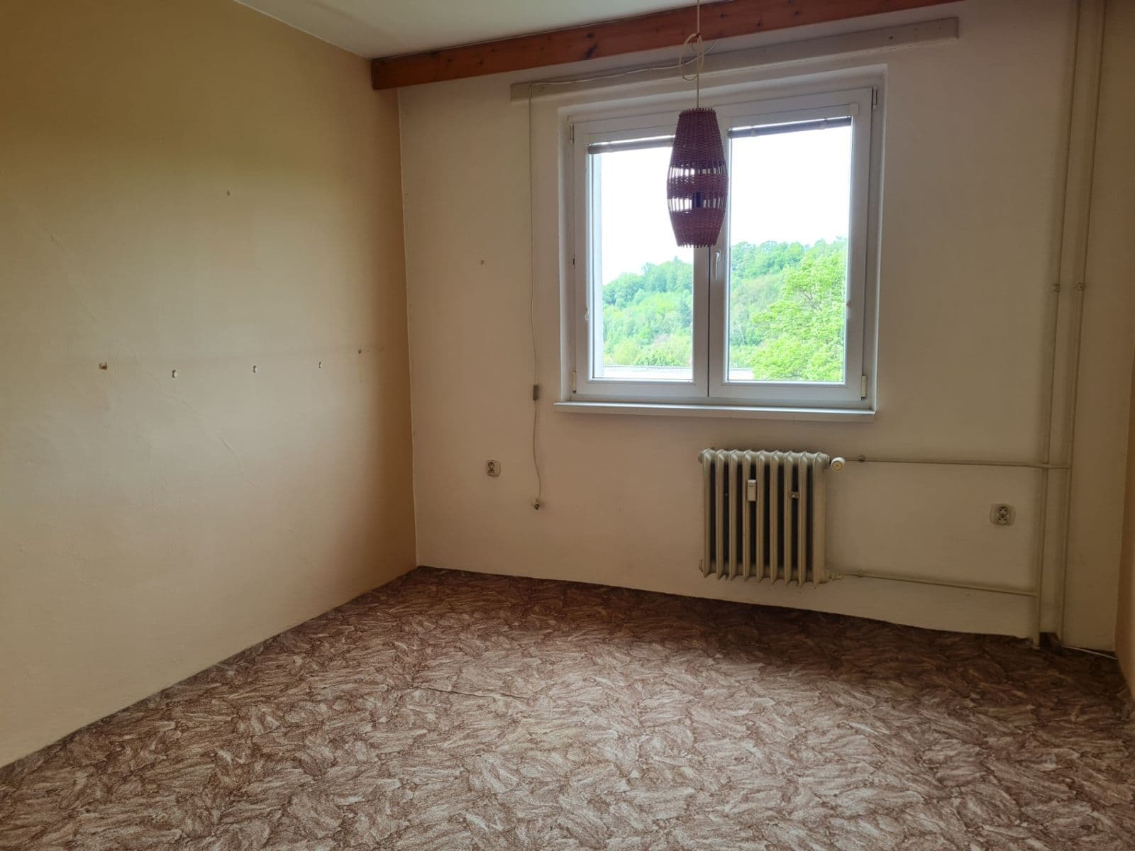 Prodej bytu 3+1 60 m², Růžová, Valašské Meziříčí, Zlínský kraj Prodej bytu 3+1 60 m², Růžová, Valašské Meziříčí, Zlínský kraj