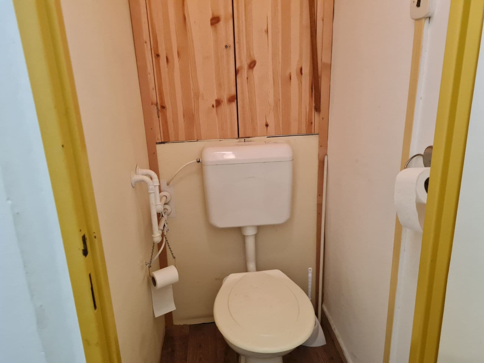Prodej bytu 3+1 60 m², Růžová, Valašské Meziříčí, Zlínský kraj Prodej bytu 3+1 60 m², Růžová, Valašské Meziříčí, Zlínský kraj