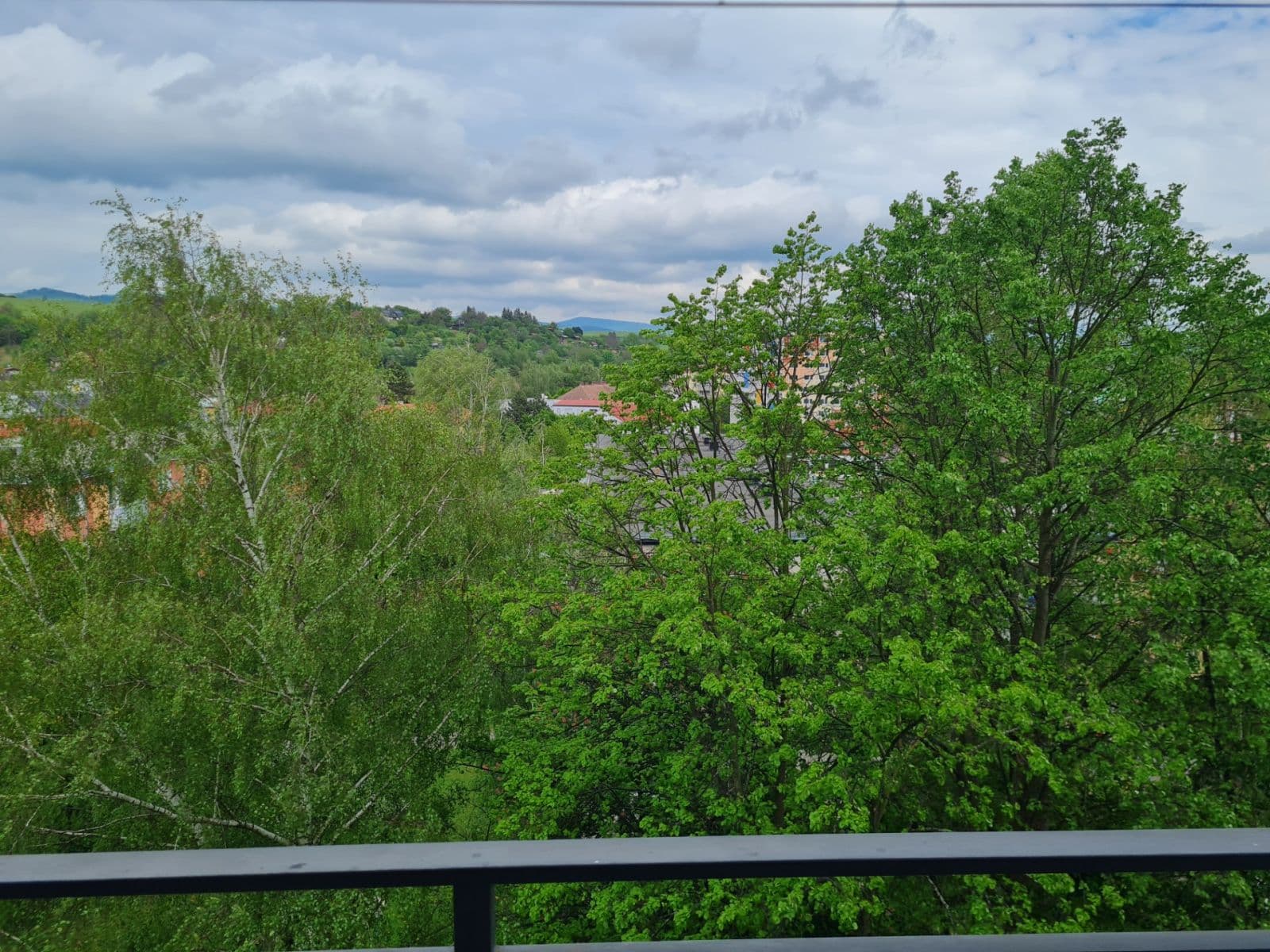 Prodej bytu 3+1 60 m², Růžová, Valašské Meziříčí, Zlínský kraj Prodej bytu 3+1 60 m², Růžová, Valašské Meziříčí, Zlínský kraj