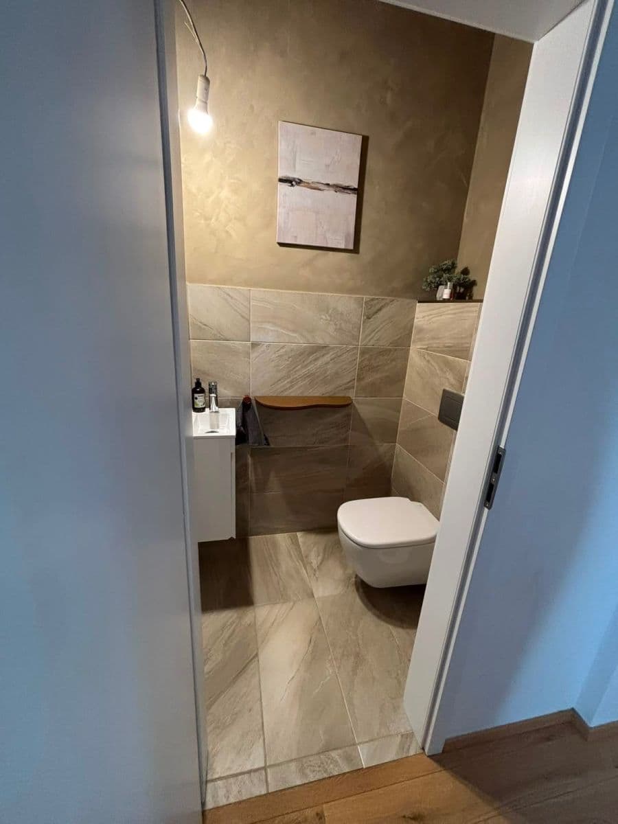 Prodej domu 146 m², pozemek 1.560 m², Ostrá, Středočeský kraj Prodej domu 146 m², pozemek 1.560 m², Ostrá, Středočeský kraj