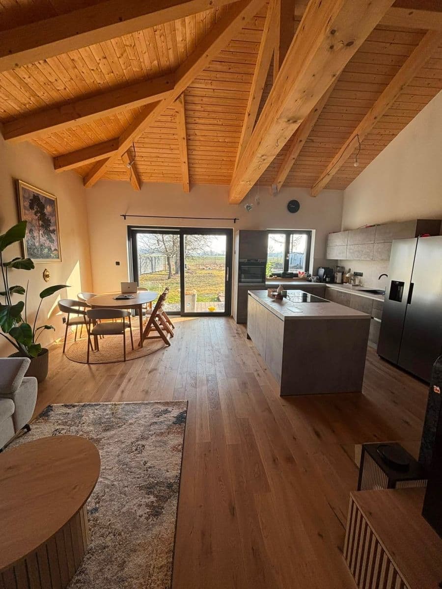 Prodej domu 146 m², pozemek 1.560 m², Ostrá, Středočeský kraj Prodej domu 146 m², pozemek 1.560 m², Ostrá, Středočeský kraj