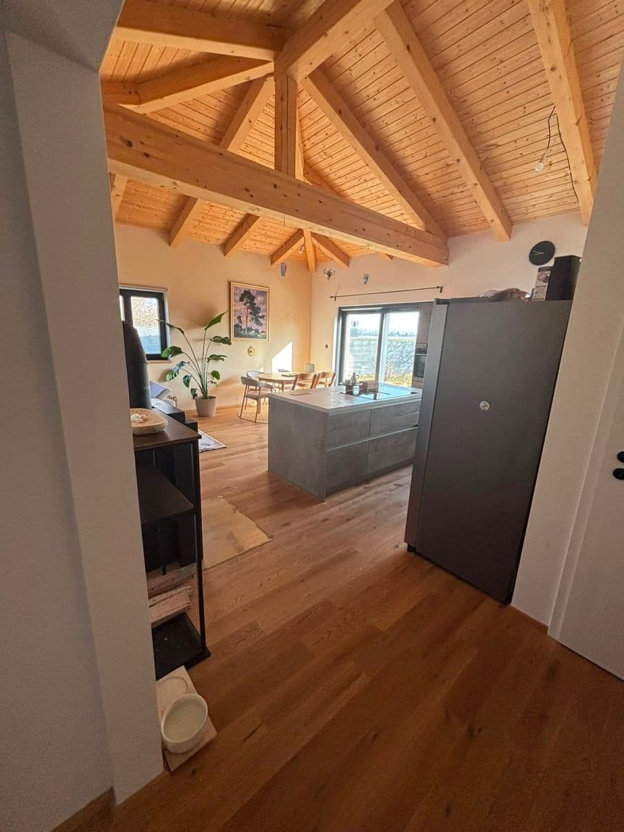 Prodej domu 146 m², pozemek 1.560 m², Ostrá, Středočeský kraj Prodej domu 146 m², pozemek 1.560 m², Ostrá, Středočeský kraj