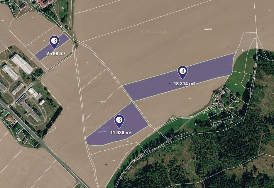 Prodej pozemku 8.263 m², Třebětín, Středočeský kraj Prodej pozemku 8.263 m², Třebětín, Středočeský kraj