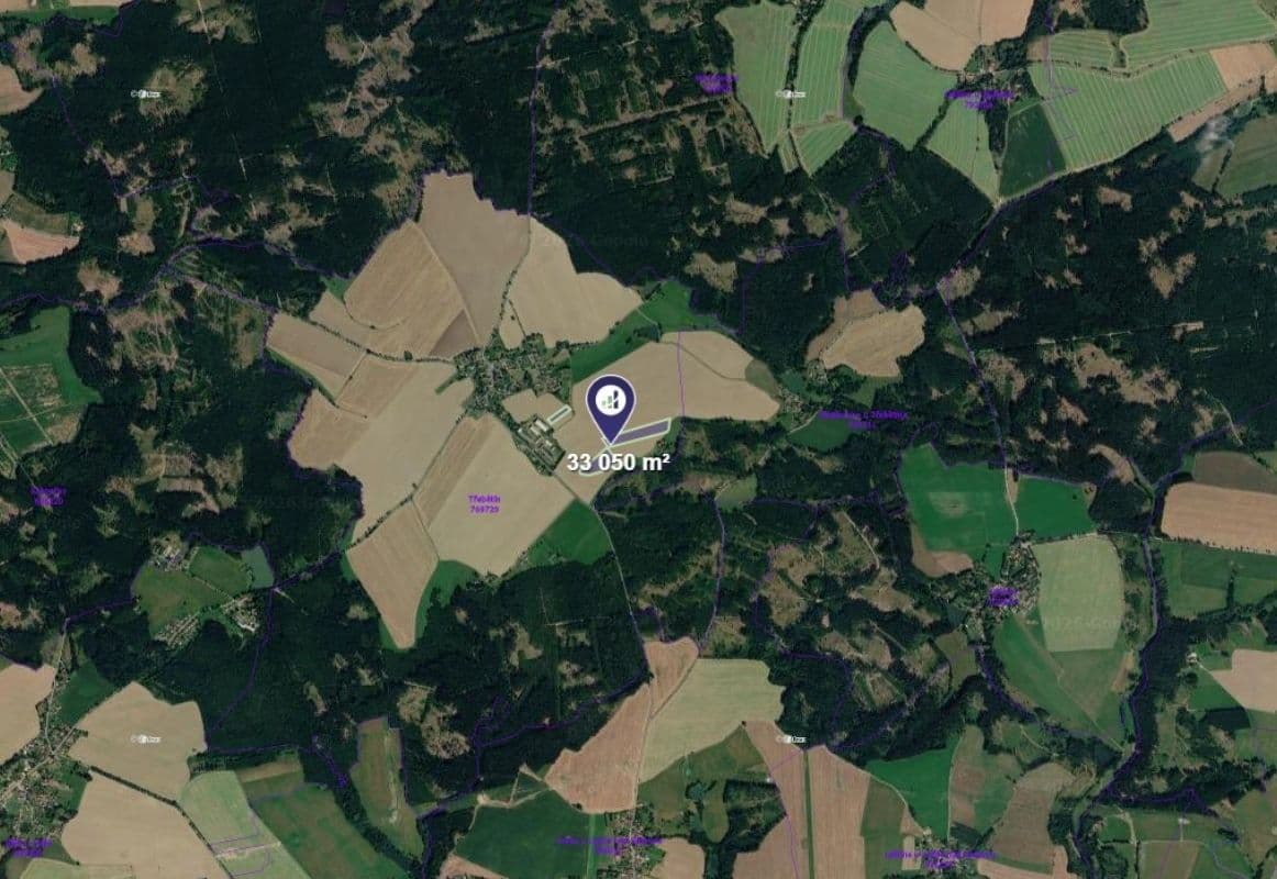 Prodej pozemku 8.263 m², Třebětín, Středočeský kraj Prodej pozemku 8.263 m², Třebětín, Středočeský kraj