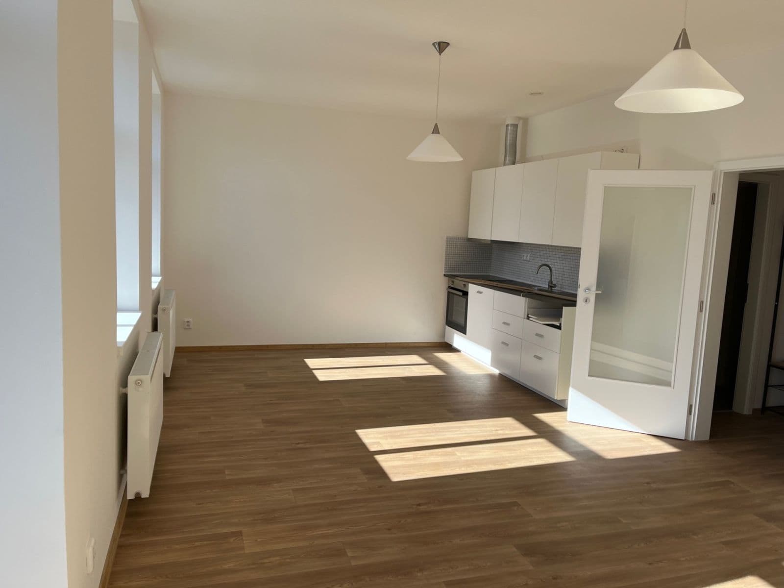 Pronájem bytu 2+kk 55 m², Podhorská, Jablonec nad Nisou, Liberecký kraj Pronájem bytu 2+kk 55 m², Podhorská, Jablonec nad Nisou, Liberecký kraj