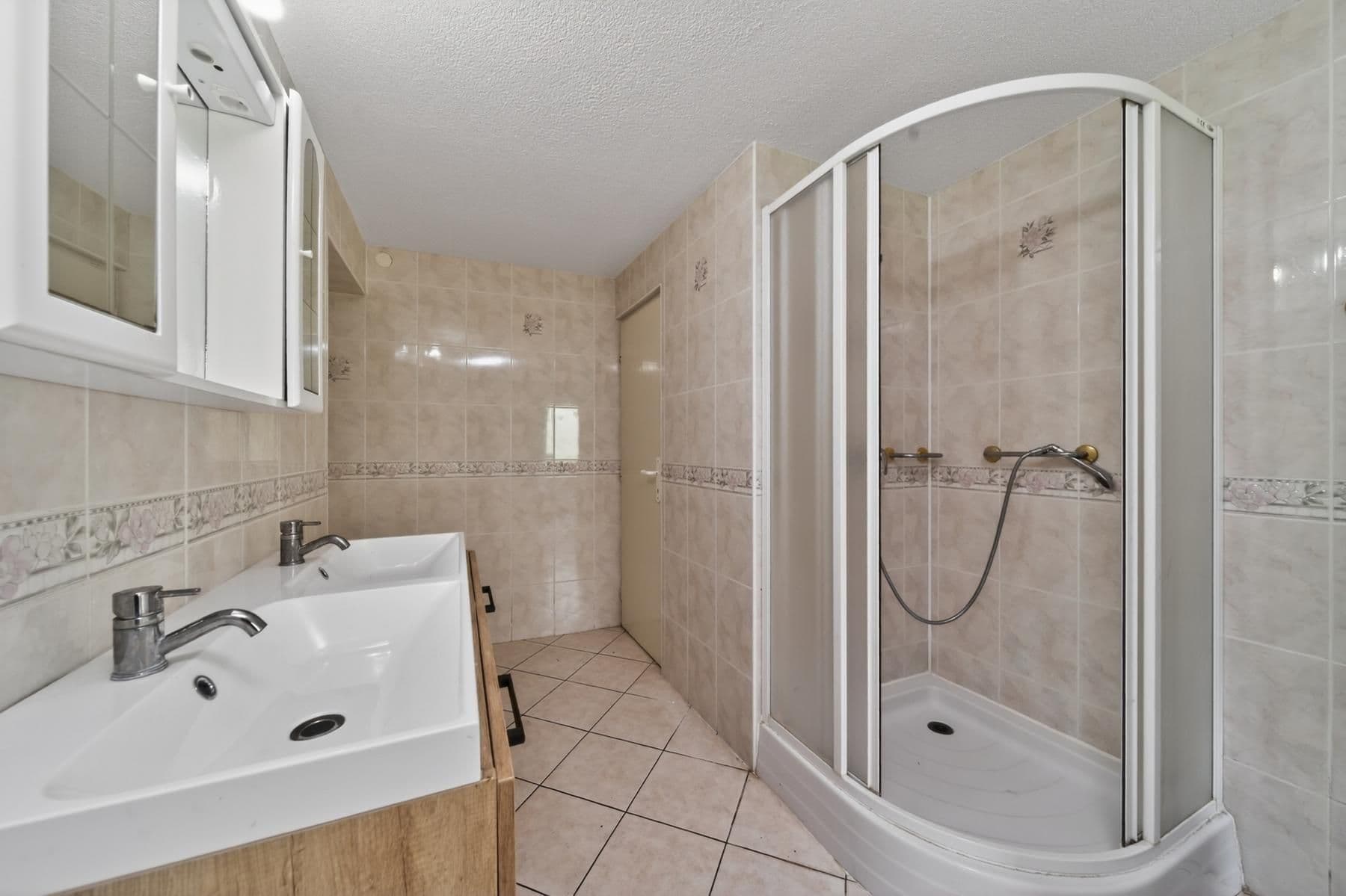 Prodej domu 278 m², pozemek 535 m², Bor, Plzeňský kraj Prodej domu 278 m², pozemek 535 m², Bor, Plzeňský kraj