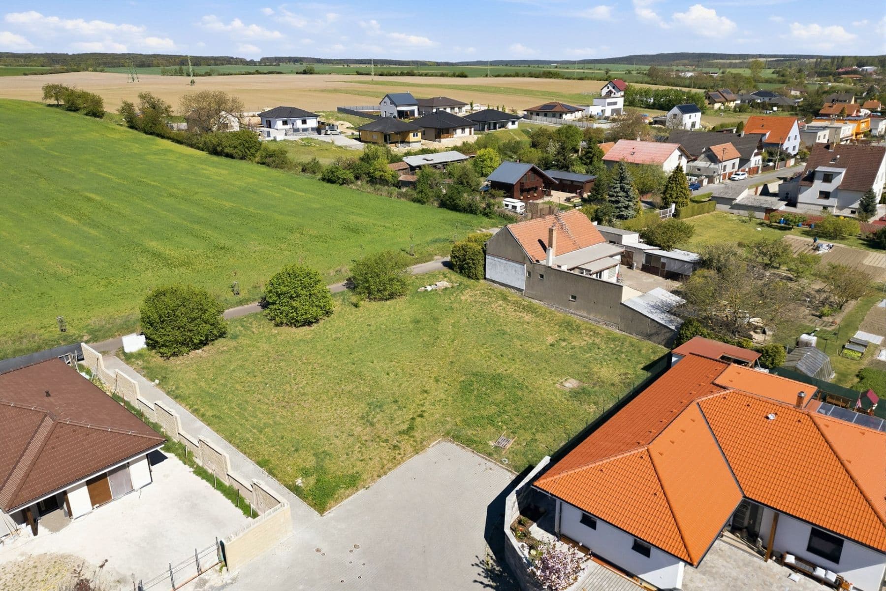 Prodej pozemku 1.107 m², Maloborecká, Mělník, Středočeský kraj Prodej pozemku 1.107 m², Maloborecká, Mělník, Středočeský kraj