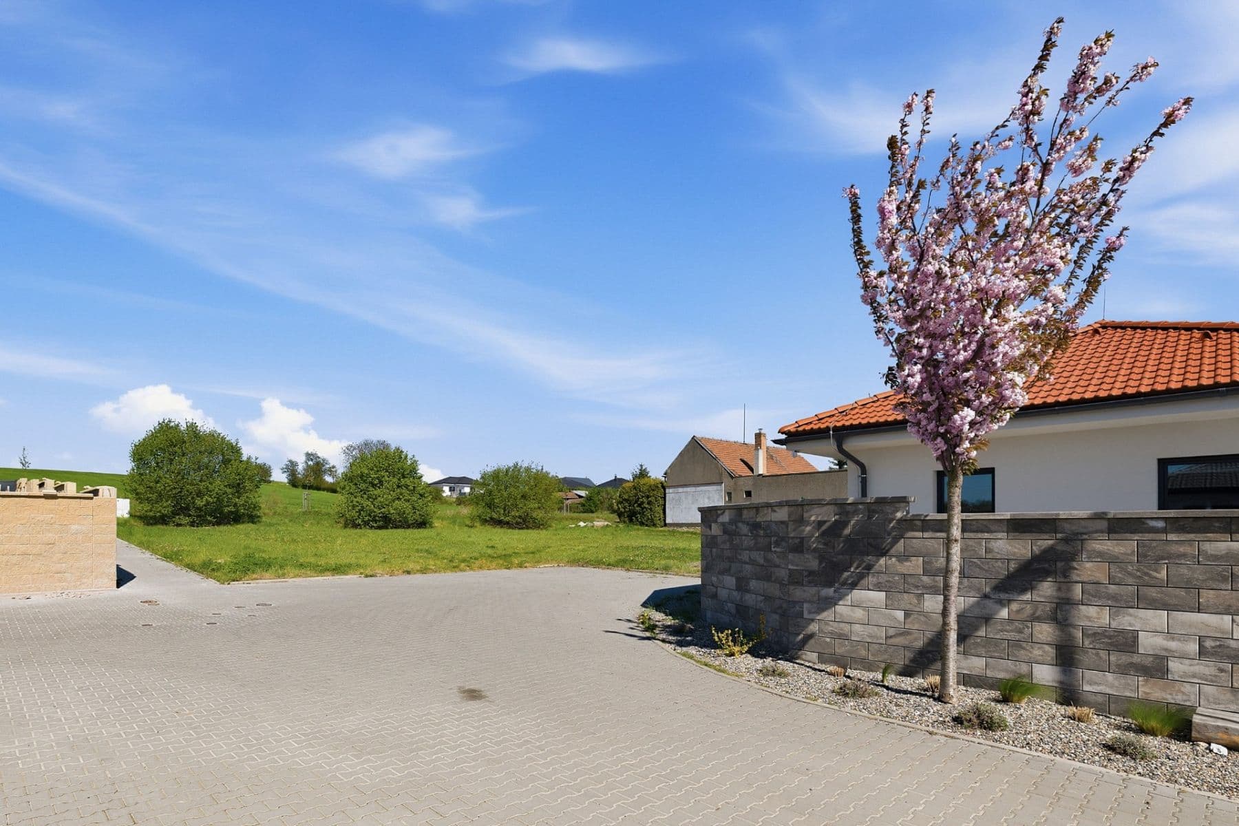 Prodej pozemku 1.107 m², Maloborecká, Mělník, Středočeský kraj Prodej pozemku 1.107 m², Maloborecká, Mělník, Středočeský kraj