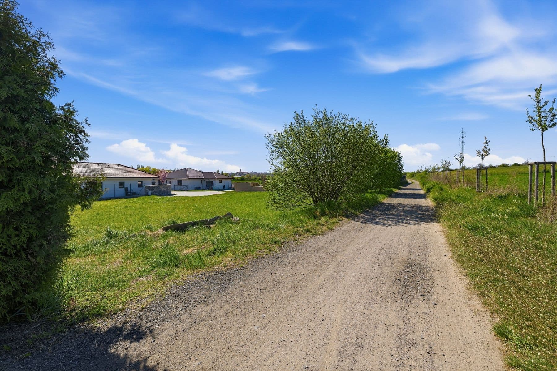 Prodej pozemku 1.107 m², Maloborecká, Mělník, Středočeský kraj Prodej pozemku 1.107 m², Maloborecká, Mělník, Středočeský kraj