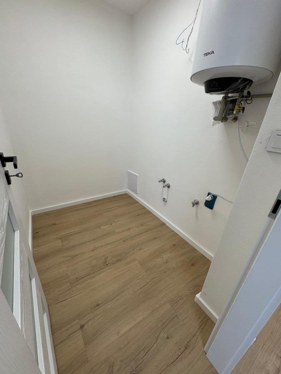 Pronájem bytu 2+1 63 m², Americká, Liberec, Liberecký kraj Pronájem bytu 2+1 63 m², Americká, Liberec, Liberecký kraj