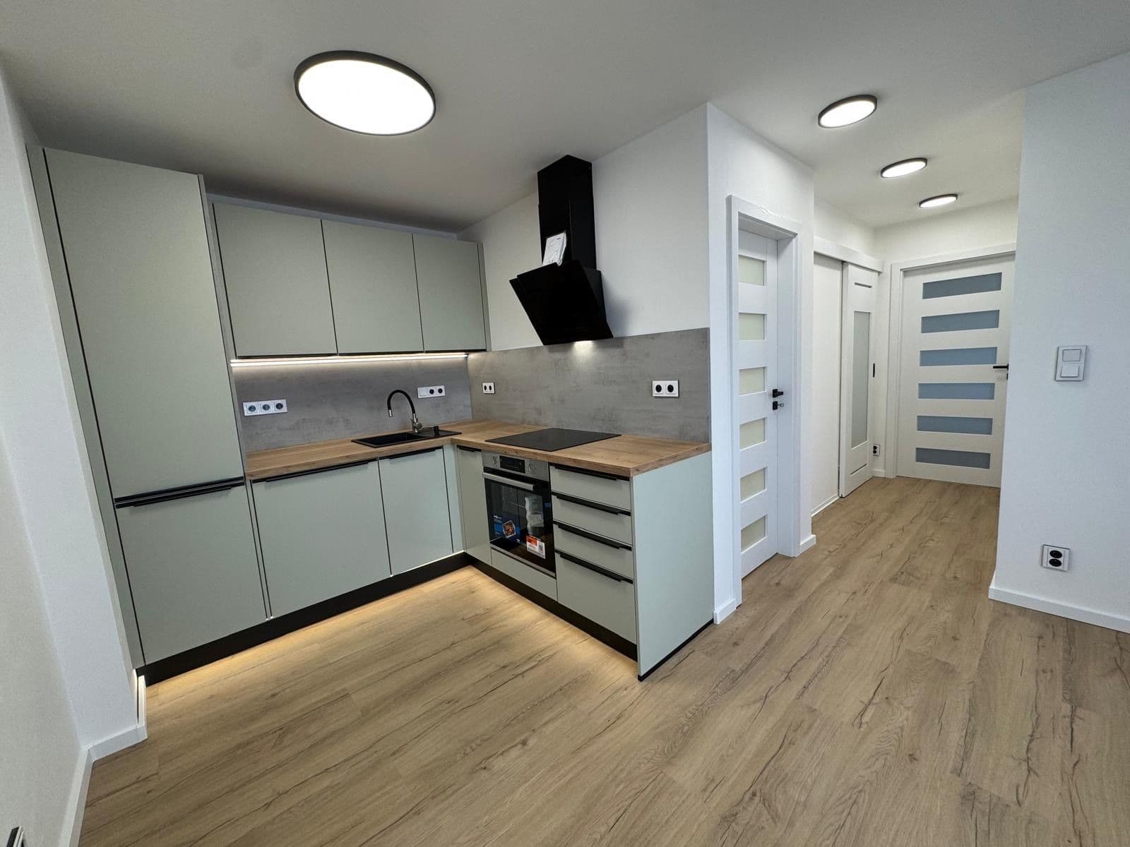 Pronájem bytu 2+1 63 m², Americká, Liberec, Liberecký kraj Pronájem bytu 2+1 63 m², Americká, Liberec, Liberecký kraj
