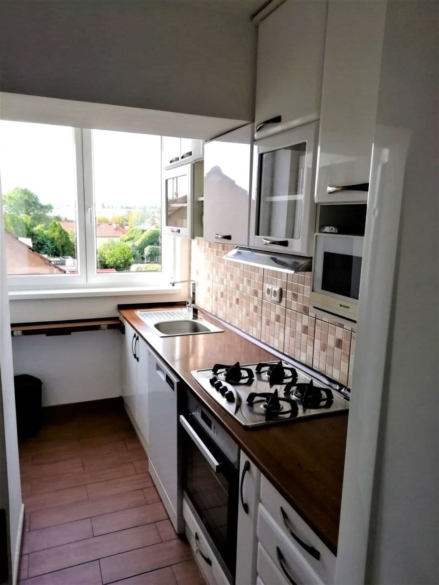 Pronájem bytu 2+1 56 m², Dukelských hrdinů, Rakovník, Středočeský kraj Pronájem bytu 2+1 56 m², Dukelských hrdinů, Rakovník, Středočeský kraj