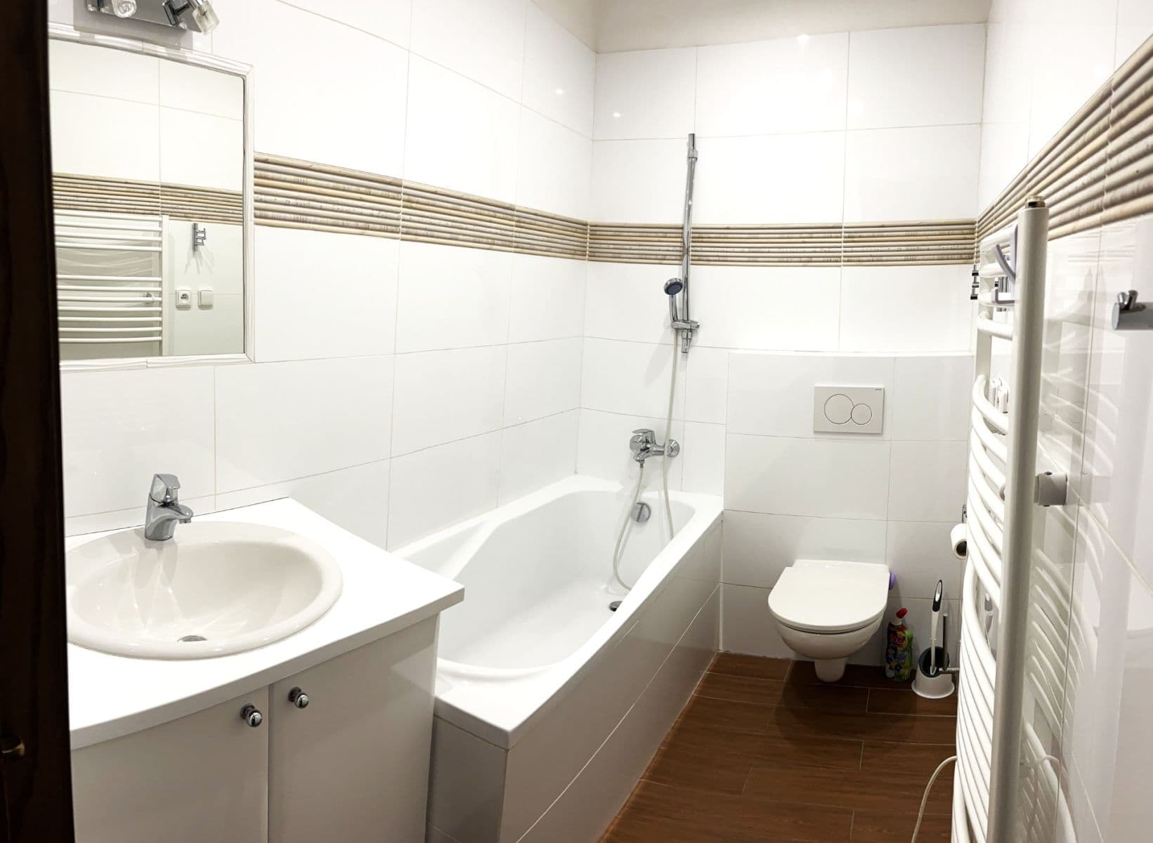 Pronájem bytu 2+1 56 m², Dukelských hrdinů, Rakovník, Středočeský kraj Pronájem bytu 2+1 56 m², Dukelských hrdinů, Rakovník, Středočeský kraj