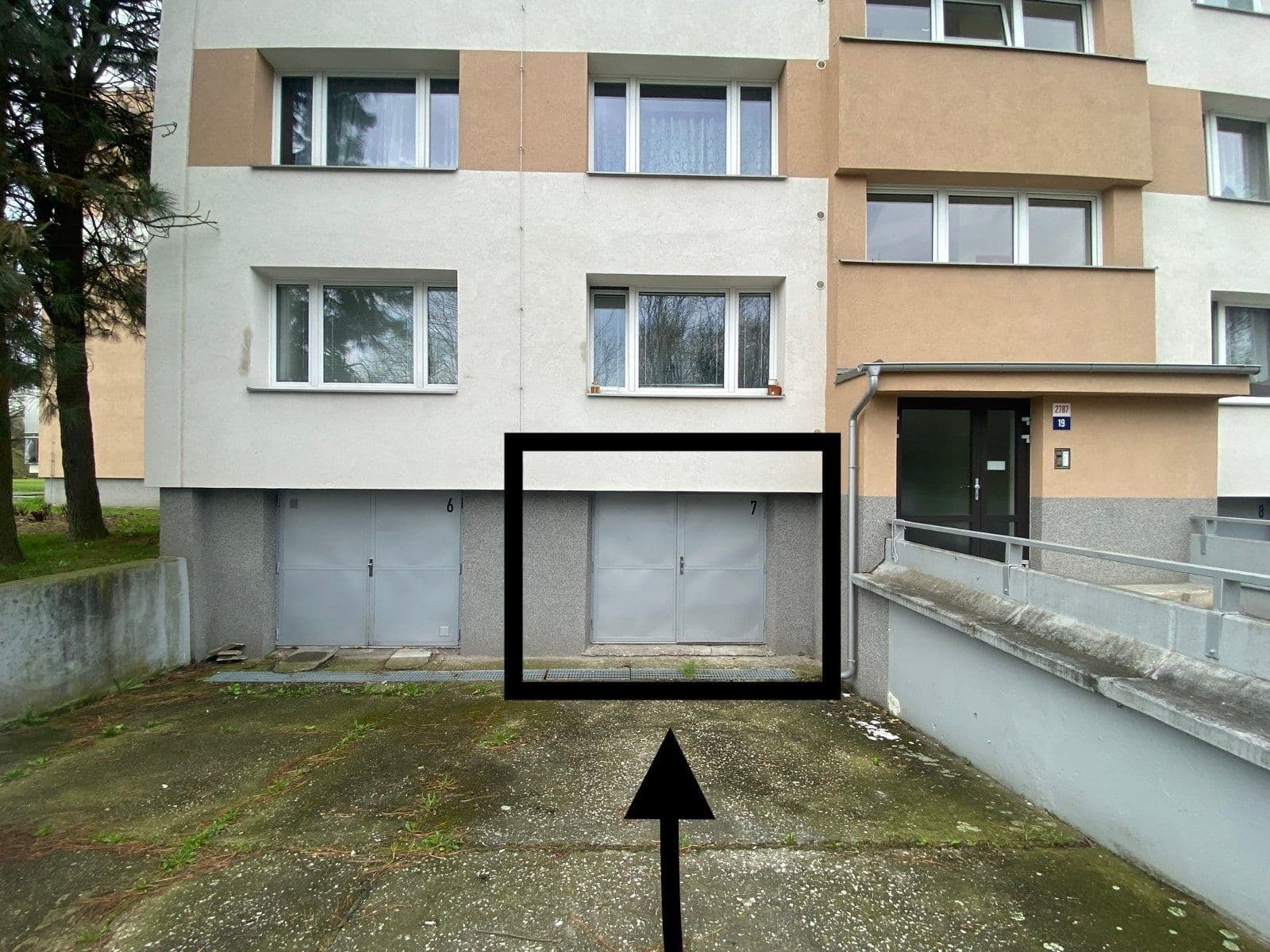 Pronájem garáže 24 m², Tylova, Ostrava, Moravskoslezský kraj Pronájem garáže 24 m², Tylova, Ostrava, Moravskoslezský kraj