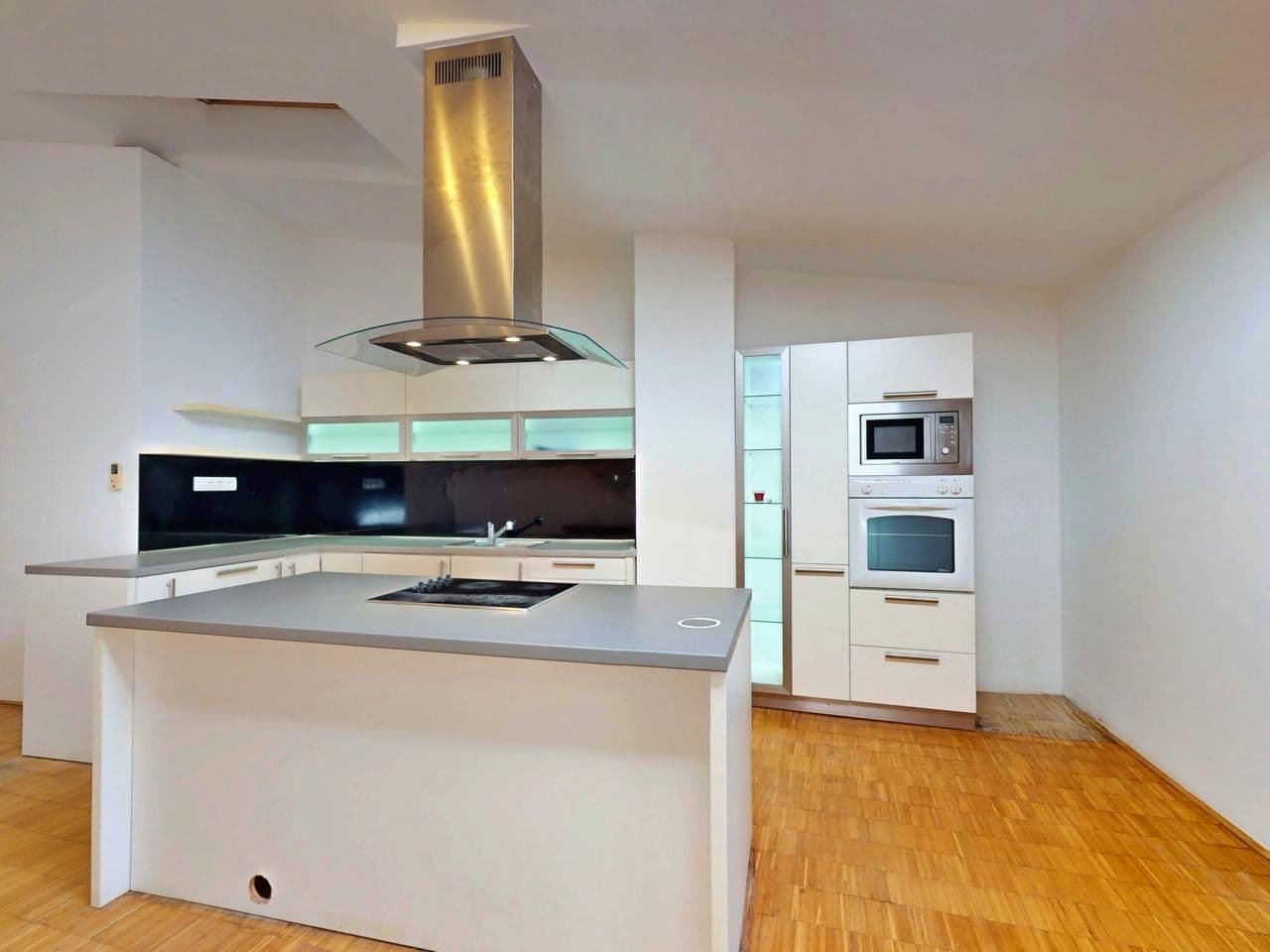 Pronájem bytu 3+kk 75 m², Ztracená, Olomouc, Olomoucký kraj Pronájem bytu 3+kk 75 m², Ztracená, Olomouc, Olomoucký kraj