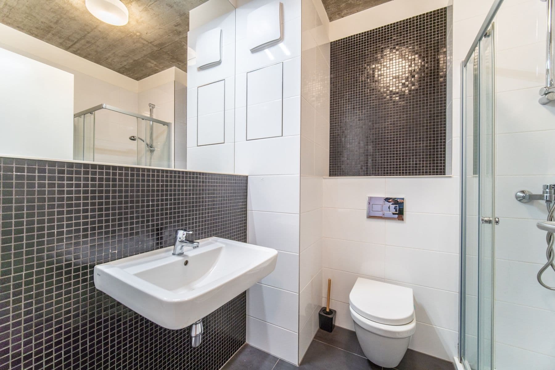 Prodej bytu 2+kk 38 m², Novovysočanská, Praha, Praha Prodej bytu 2+kk 38 m², Novovysočanská, Praha, Praha