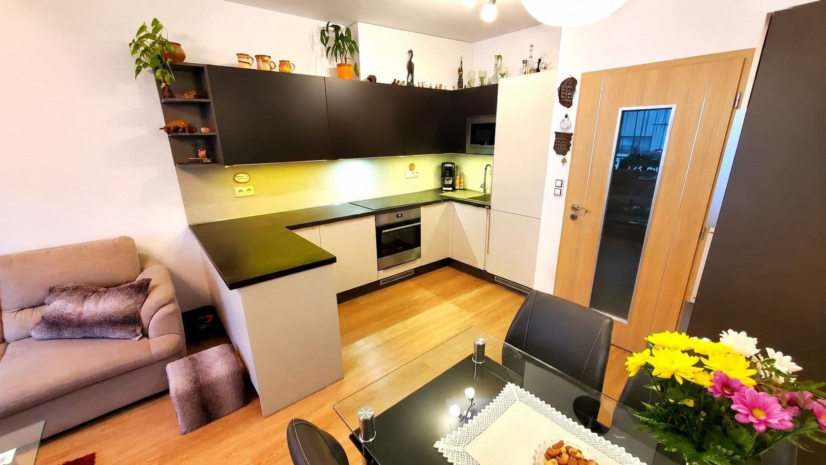 Prodej bytu 2+kk 50 m², Višňová, Moravany, Jihomoravský kraj Prodej bytu 2+kk 50 m², Višňová, Moravany, Jihomoravský kraj