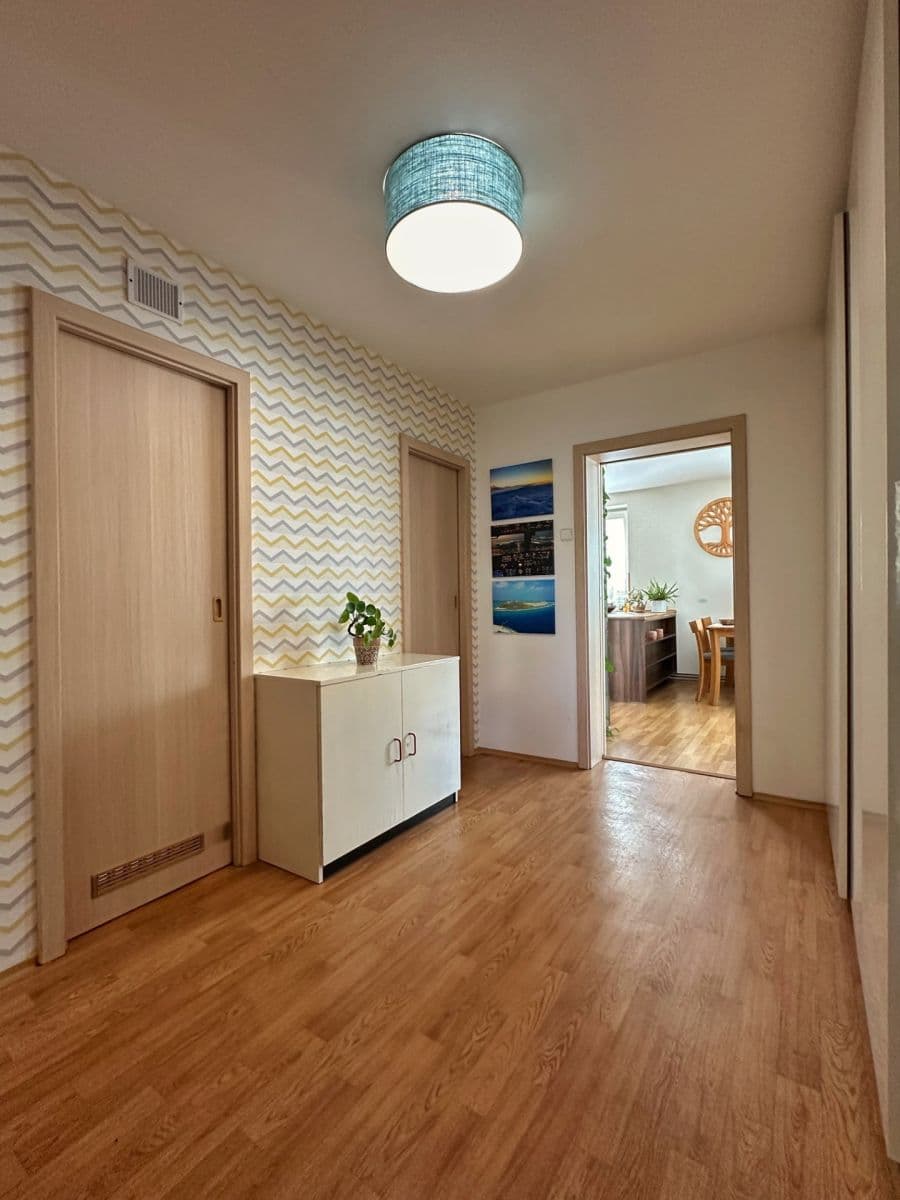 Pronájem bytu 3+kk 71 m², Železničářů, Kladno, Středočeský kraj Pronájem bytu 3+kk 71 m², Železničářů, Kladno, Středočeský kraj