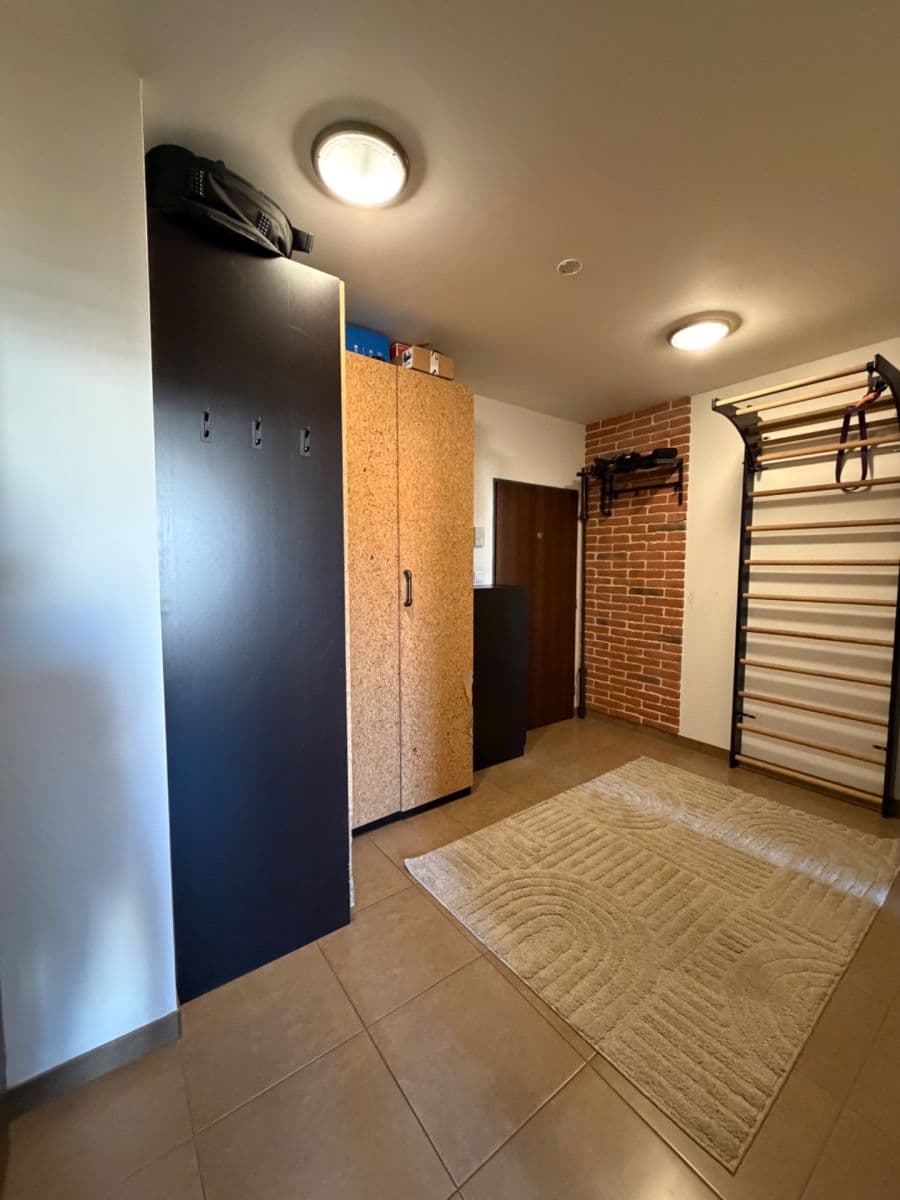 Pronájem bytu 2+kk 50 m², Jankovcova, Praha, Praha Pronájem bytu 2+kk 50 m², Jankovcova, Praha, Praha