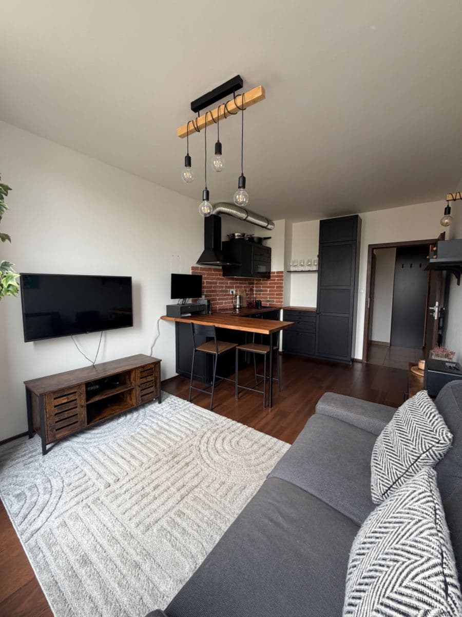 Pronájem bytu 2+kk 50 m², Jankovcova, Praha, Praha Pronájem bytu 2+kk 50 m², Jankovcova, Praha, Praha