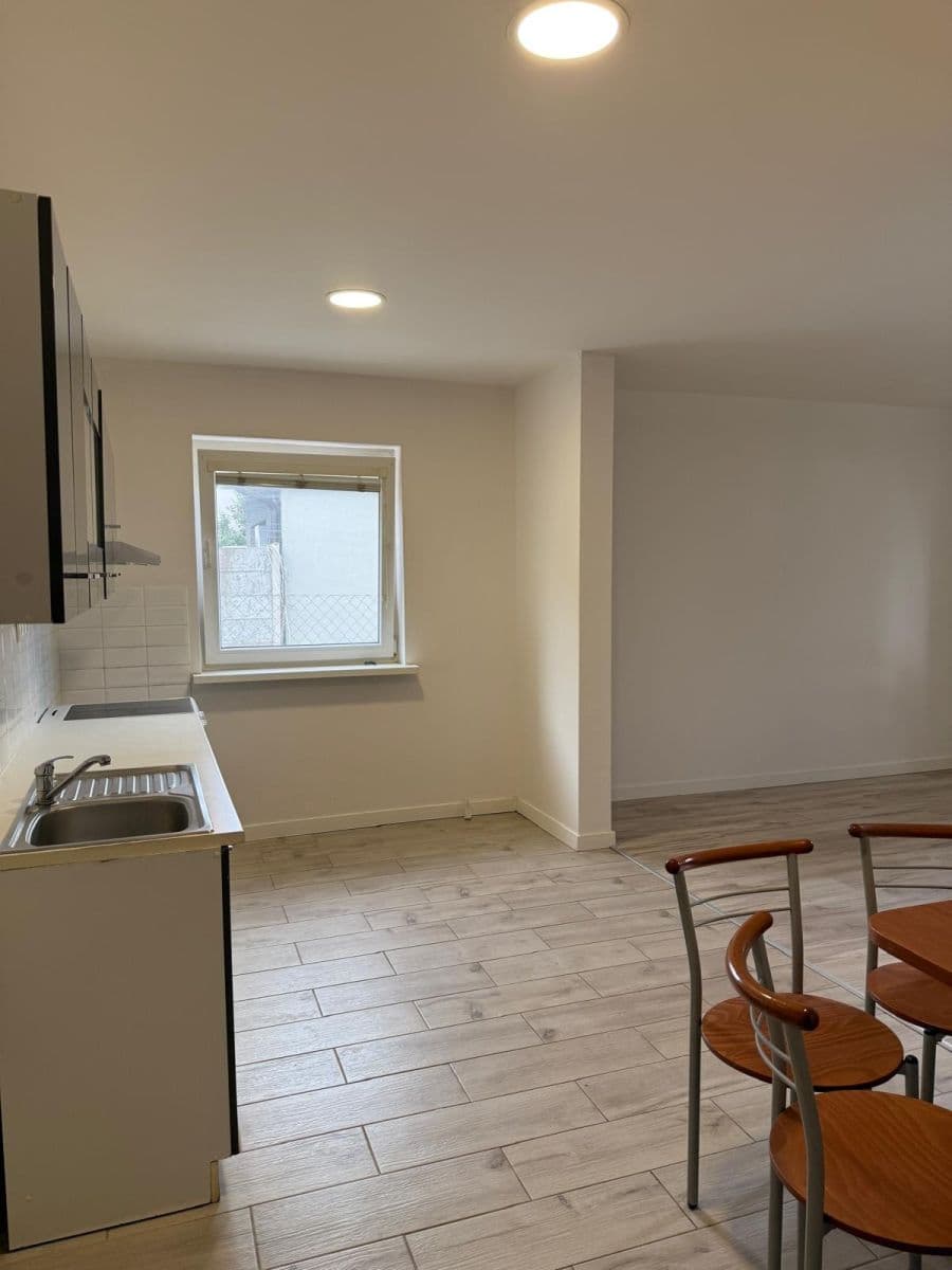 Prodej domu 84 m², pozemek 160 m², Trnavská, Bernolákovo, Bratislavský kraj Prodej domu 84 m², pozemek 160 m², Trnavská, Bernolákovo, Bratislavský kraj