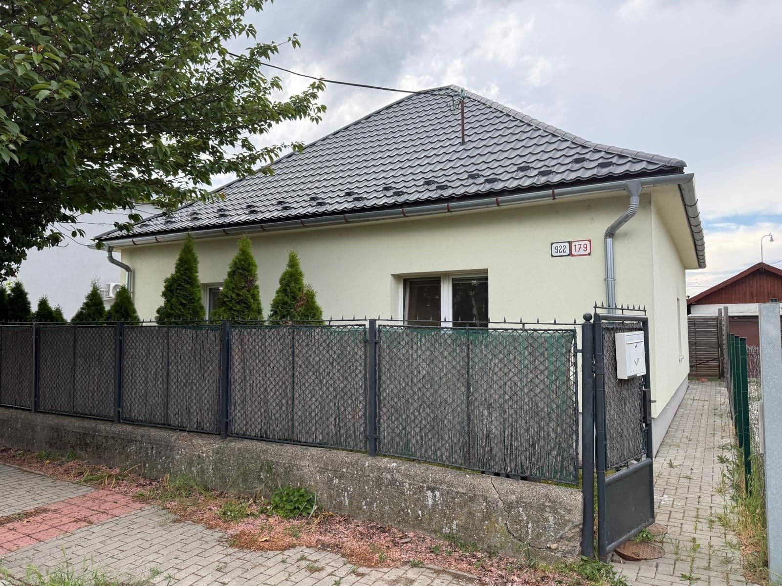 Prodej domu 84 m², pozemek 160 m², Trnavská, Bernolákovo, Bratislavský kraj Prodej domu 84 m², pozemek 160 m², Trnavská, Bernolákovo, Bratislavský kraj