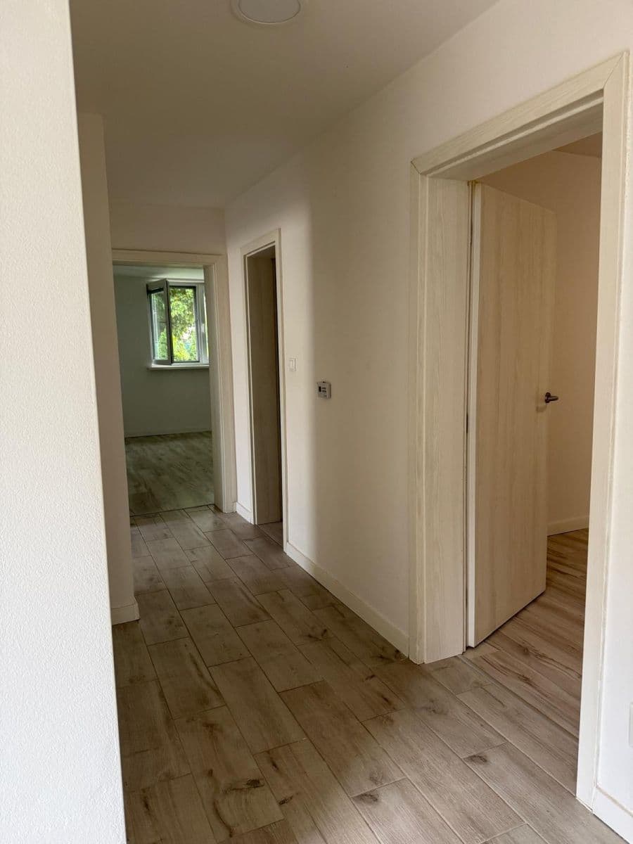 Prodej domu 84 m², pozemek 160 m², Trnavská, Bernolákovo, Bratislavský kraj Prodej domu 84 m², pozemek 160 m², Trnavská, Bernolákovo, Bratislavský kraj