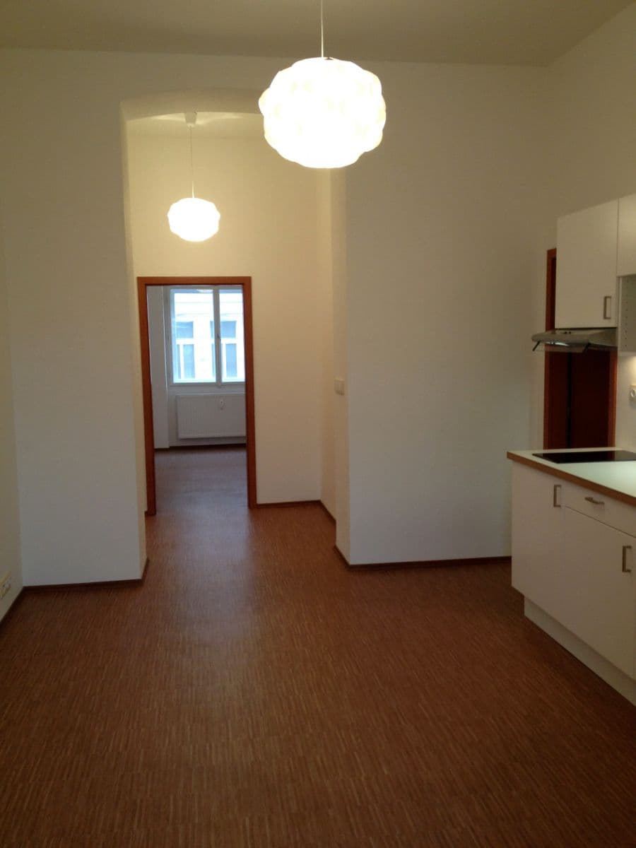Pronájem bytu 2+kk 36 m², Štítného, Praha, Praha Pronájem bytu 2+kk 36 m², Štítného, Praha, Praha