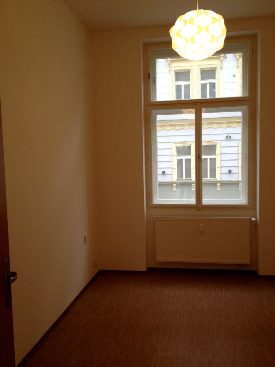 Pronájem bytu 2+kk 36 m², Štítného, Praha, Praha Pronájem bytu 2+kk 36 m², Štítného, Praha, Praha
