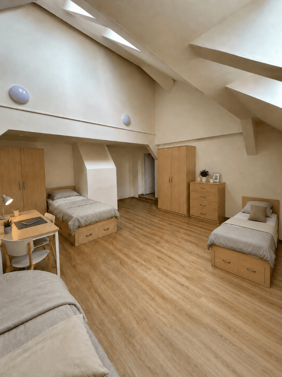 Pronájem bytu 7+1 254 m², Trojanova, Praha, Praha Pronájem bytu 7+1 254 m², Trojanova, Praha, Praha