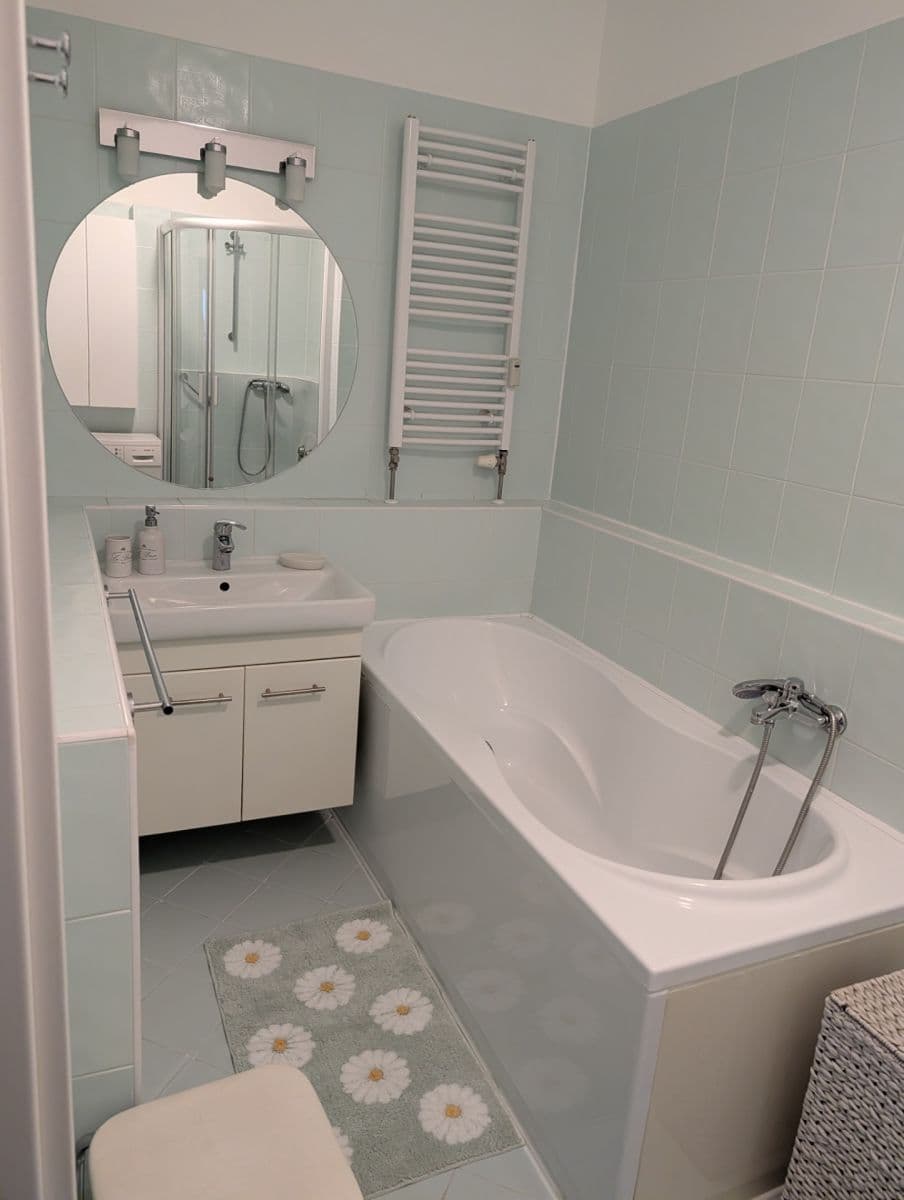 Pronájem bytu 3+kk 63 m², Pod Harfou, Praha, Praha Pronájem bytu 3+kk 63 m², Pod Harfou, Praha, Praha