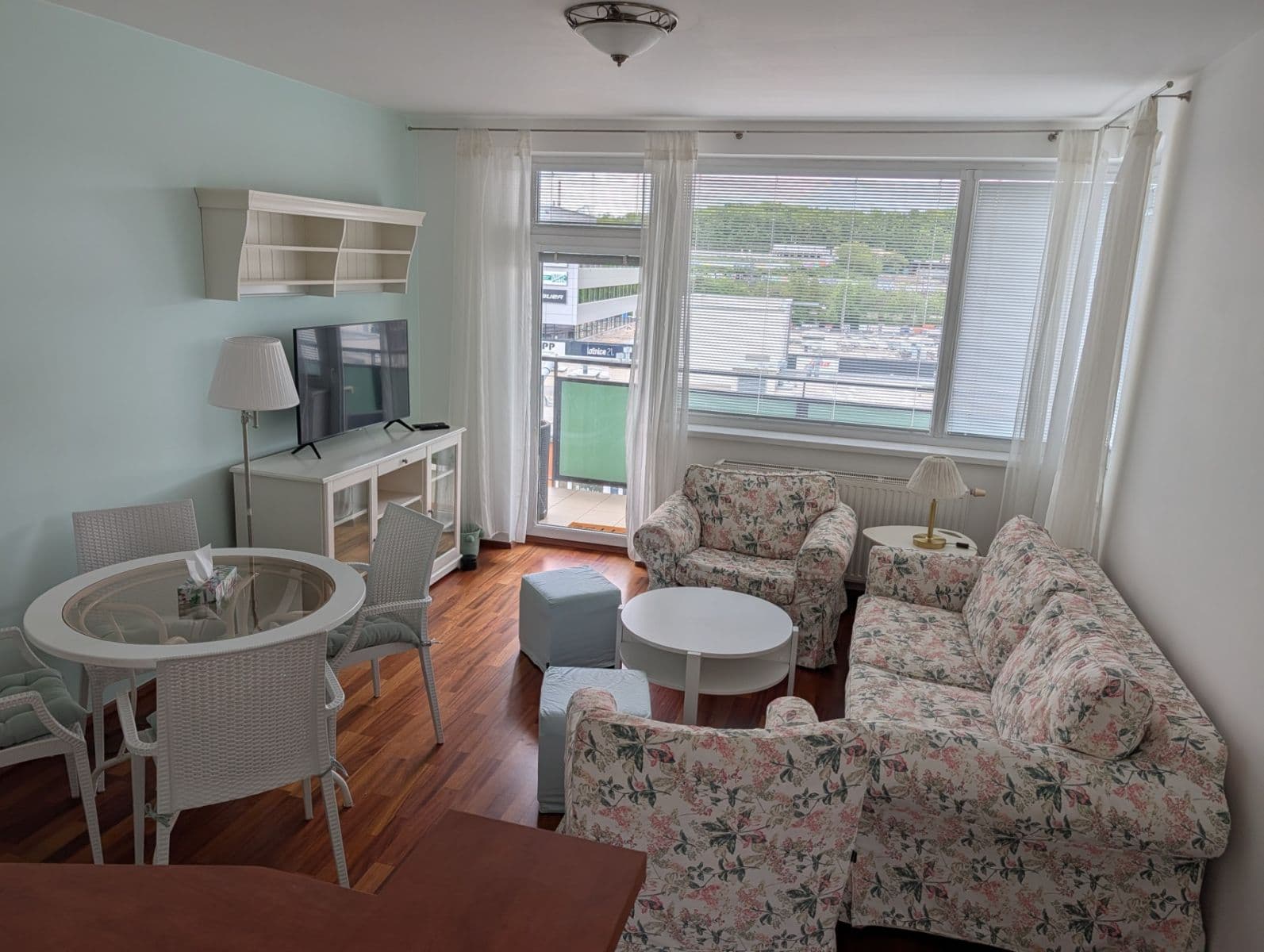 Pronájem bytu 3+kk 63 m², Pod Harfou, Praha, Praha Pronájem bytu 3+kk 63 m², Pod Harfou, Praha, Praha