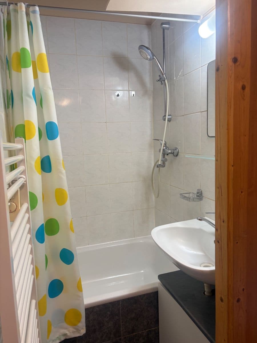 Pronájem bytu 1+kk 27 m², Nuselská, Praha, Praha Pronájem bytu 1+kk 27 m², Nuselská, Praha, Praha